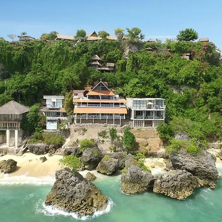 Hotel Impossible Cliff House